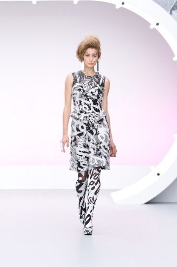 Louise Gray Catwalk for the Summer Season Collections 2013 at London Fashion Week