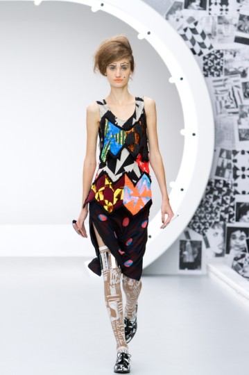 Louise Gray Catwalk for the Summer Season Collections 2013 at London Fashion Week