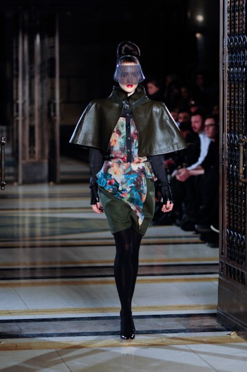 LFW AW13 Ashley Isham - KrisztianPinter-TheUpcoming - 11