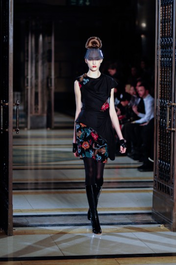 LFW AW13 Ashley Isham - KrisztianPinter-TheUpcoming - 20