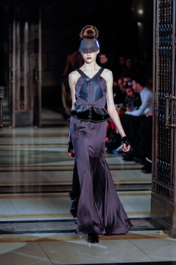 LFW AW13 Ashley Isham - KrisztianPinter-TheUpcoming - 26