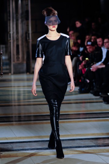 LFW AW13 Ashley Isham - KrisztianPinter-TheUpcoming - 35