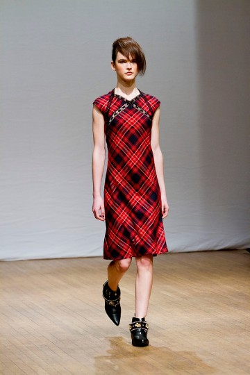 Clements Ribeiro Catwalk for the London Fashion Week AW13