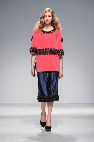 Pixelformula Manish Arora Womenswear Winter 2013 - 2014 Paris