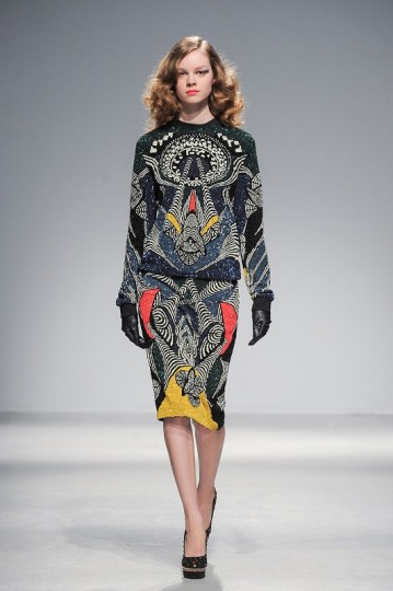 Pixelformula Manish Arora Womenswear Winter 2013 - 2014 Paris