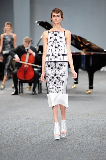 LFW SS14 Erdem - KrisztianPinter - TheUpcoming-25