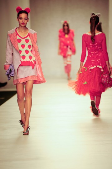 LFW SS14 Fashion East - KrisztianPinter - TheUpcoming-14