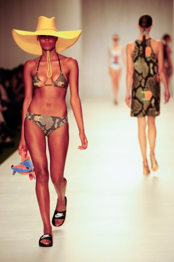 LFW SS14 Fashion East - KrisztianPinter - TheUpcoming-41