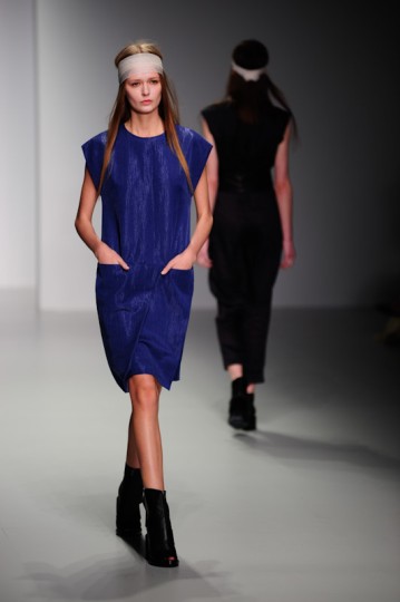 LFW SS14 Haizhen Wang - KrisztianPinter - TheUpcoming-20