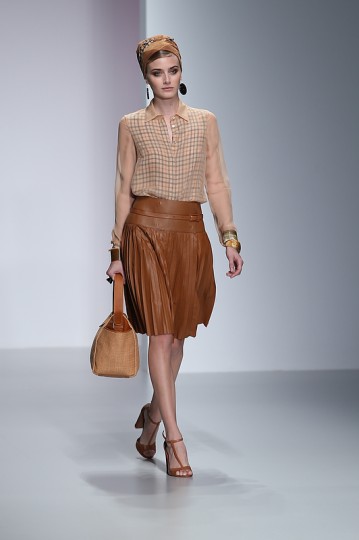 London Fashion Week SS14 - Daks Catwalk