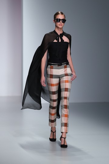 London Fashion Week SS14 - Daks Catwalk