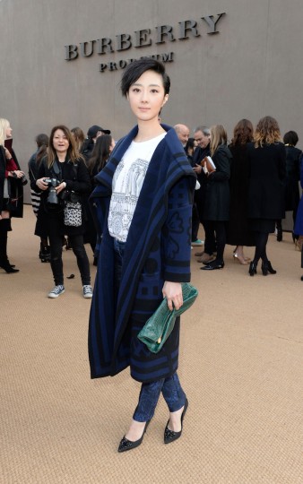 Burberry Womenswear Autumn/Winter 2014 - Front Row & Show