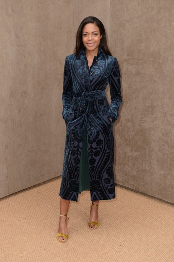 Burberry Womenswear Autumn/Winter 2014 - Arrivals