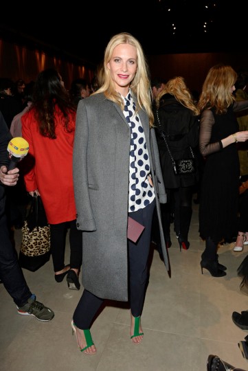 Burberry Womenswear Autumn/Winter 2014 - Front Row & Show