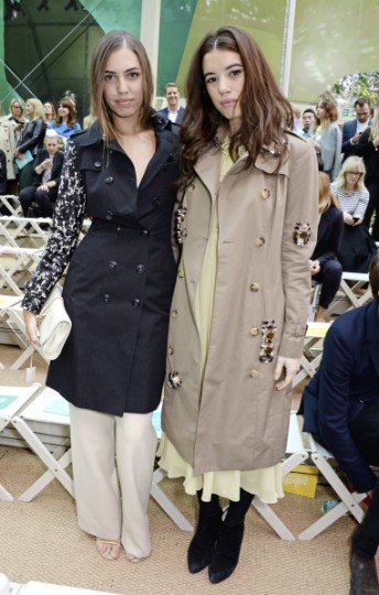 Burberry Womenswear SS15 - Front Row & Show