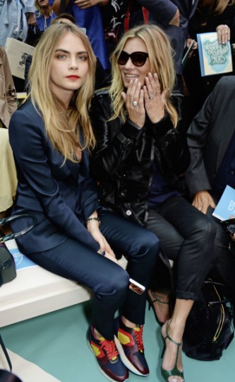 Burberry Womenswear SS15 - Front Row & Show