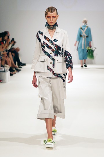 Gio Yuni Kimchoe LFW by Rosie Yang (1)