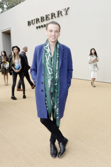 Burberry Womenswear SS15 - Arrivals