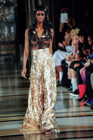LFW SS15 - Dora Abodi- KrisztianPinter - TheUpcoming-35