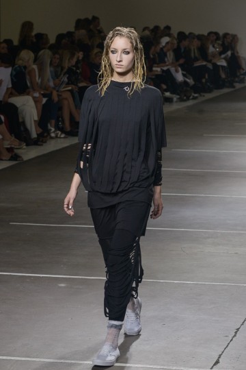 LFW SS15 - Fashion East - Krish Nagari - The Upcoming -36