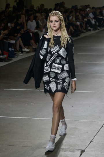 LFW SS15 - Fashion East - Krish Nagari - The Upcoming -40