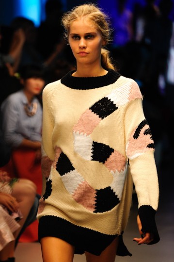 LFW SS15 - Giles - KrisztianPinter - TheUpcoming-10