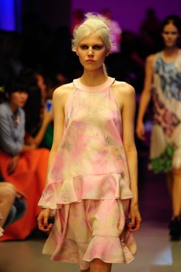 LFW SS15 - Giles - KrisztianPinter - TheUpcoming-37