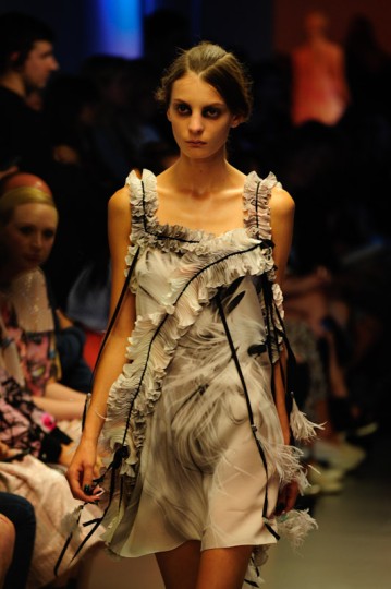 LFW SS15 - Giles - KrisztianPinter - TheUpcoming-40