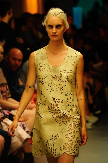 LFW SS15 - Giles - KrisztianPinter - TheUpcoming-44