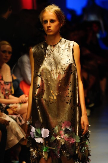 LFW SS15 - Giles - KrisztianPinter - TheUpcoming-47