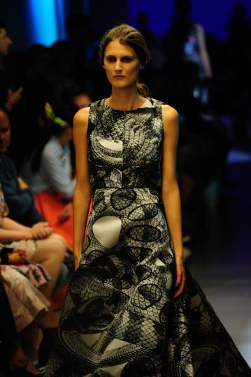 LFW SS15 - Giles - KrisztianPinter - TheUpcoming-51