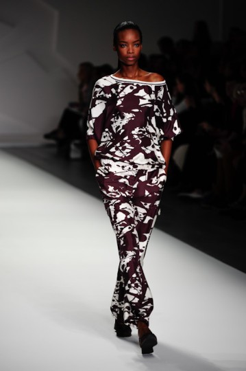 LFW SS15 - Jasper Conran - KrisztianPinter - TheUpcoming-43