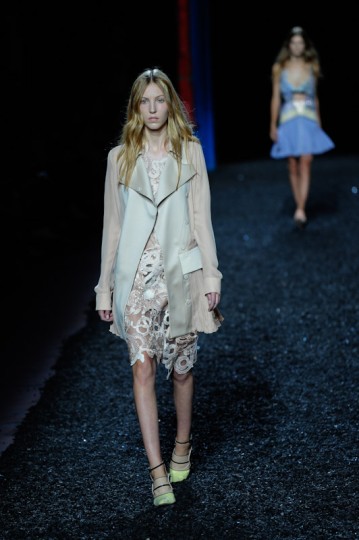LFW SS15 - Mary Katrantzou - KrisztianPinter - TheUpcoming-12