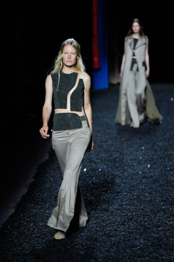 LFW SS15 - Mary Katrantzou - KrisztianPinter - TheUpcoming-2