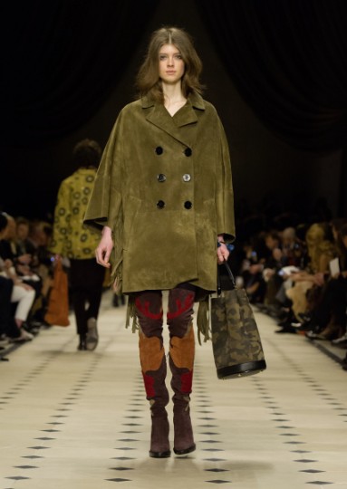 Burberry Womenswear Autumn_Winter 2015 Collection - Look 27