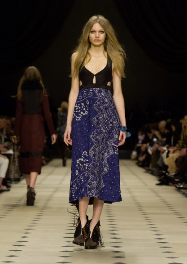 Burberry Womenswear Autumn_Winter 2015 Collection - Look 36