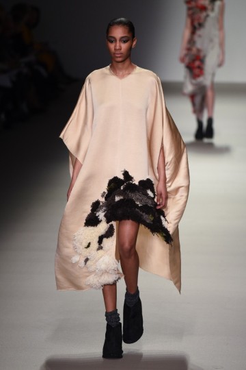 LFW AW 15 -  CENTRAL SAINT MARTINS - KRISZTIAN PINTER - THE UPCOMING-39