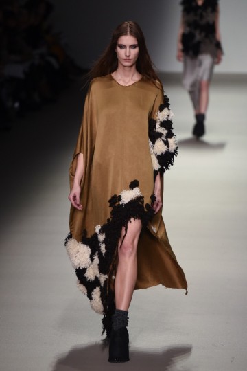 LFW AW 15 -  CENTRAL SAINT MARTINS - KRISZTIAN PINTER - THE UPCOMING-41