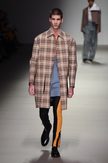 LFW AW 15 -  CENTRAL SAINT MARTINS - KRISZTIAN PINTER - THE UPCOMING-44