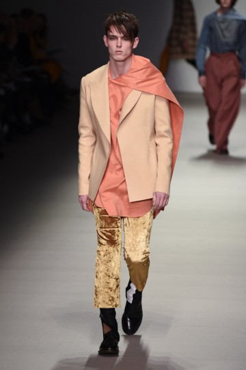 LFW AW 15 -  CENTRAL SAINT MARTINS - KRISZTIAN PINTER - THE UPCOMING-46