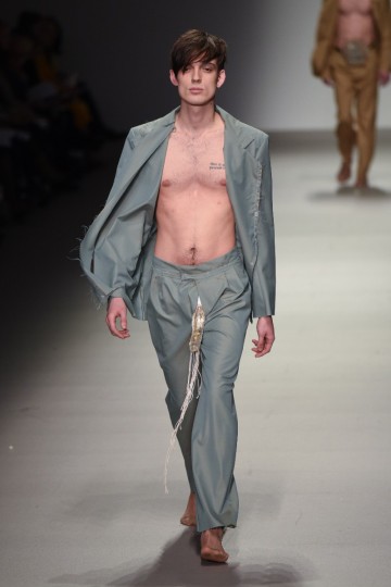 LFW AW 15 -  CENTRAL SAINT MARTINS - KRISZTIAN PINTER - THE UPCOMING-66