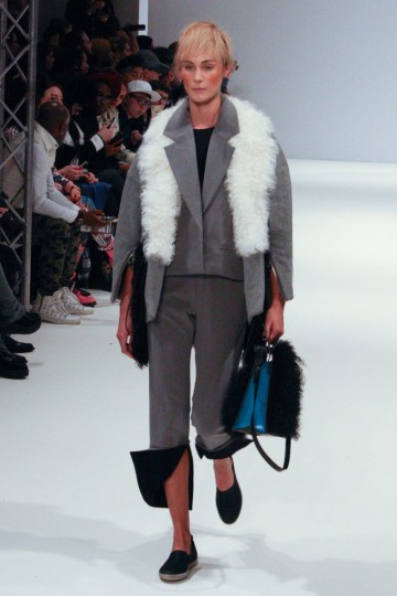 LFW AW 15 - CJ YAO - AMBER BAKER - THE UPCOMING-2