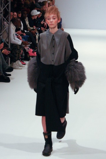 LFW AW 15 - CJ YAO - AMBER BAKER - THE UPCOMING-4