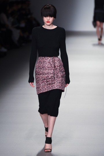 LFW AW 15 - J.JS LEE - KRISZTIAN PINTER - THE UPCOMING-22