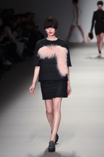LFW AW 15 - J.JS LEE - KRISZTIAN PINTER - THE UPCOMING-29