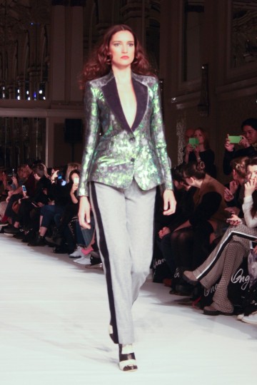 LFW AW 15 - ONG OAJ PAIRAM - AMBER BAKER THE UPCOMING-10