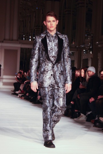LFW AW 15 - ONG OAJ PAIRAM - AMBER BAKER THE UPCOMING-15