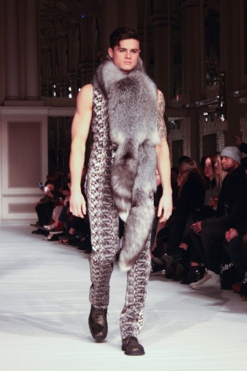 LFW AW 15 - ONG OAJ PAIRAM - AMBER BAKER THE UPCOMING-18