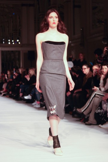 LFW AW 15 - ONG OAJ PAIRAM - AMBER BAKER THE UPCOMING-20