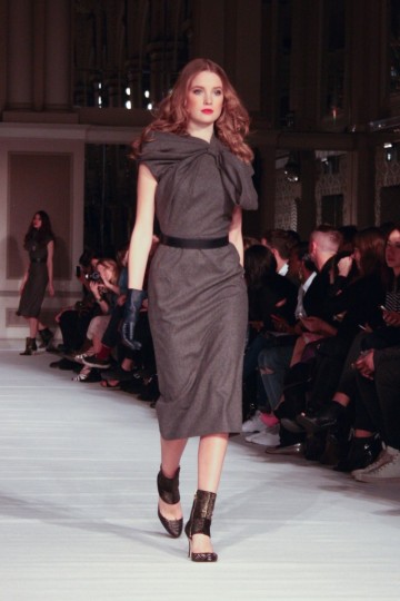 LFW AW 15 - ONG OAJ PAIRAM - AMBER BAKER THE UPCOMING-23